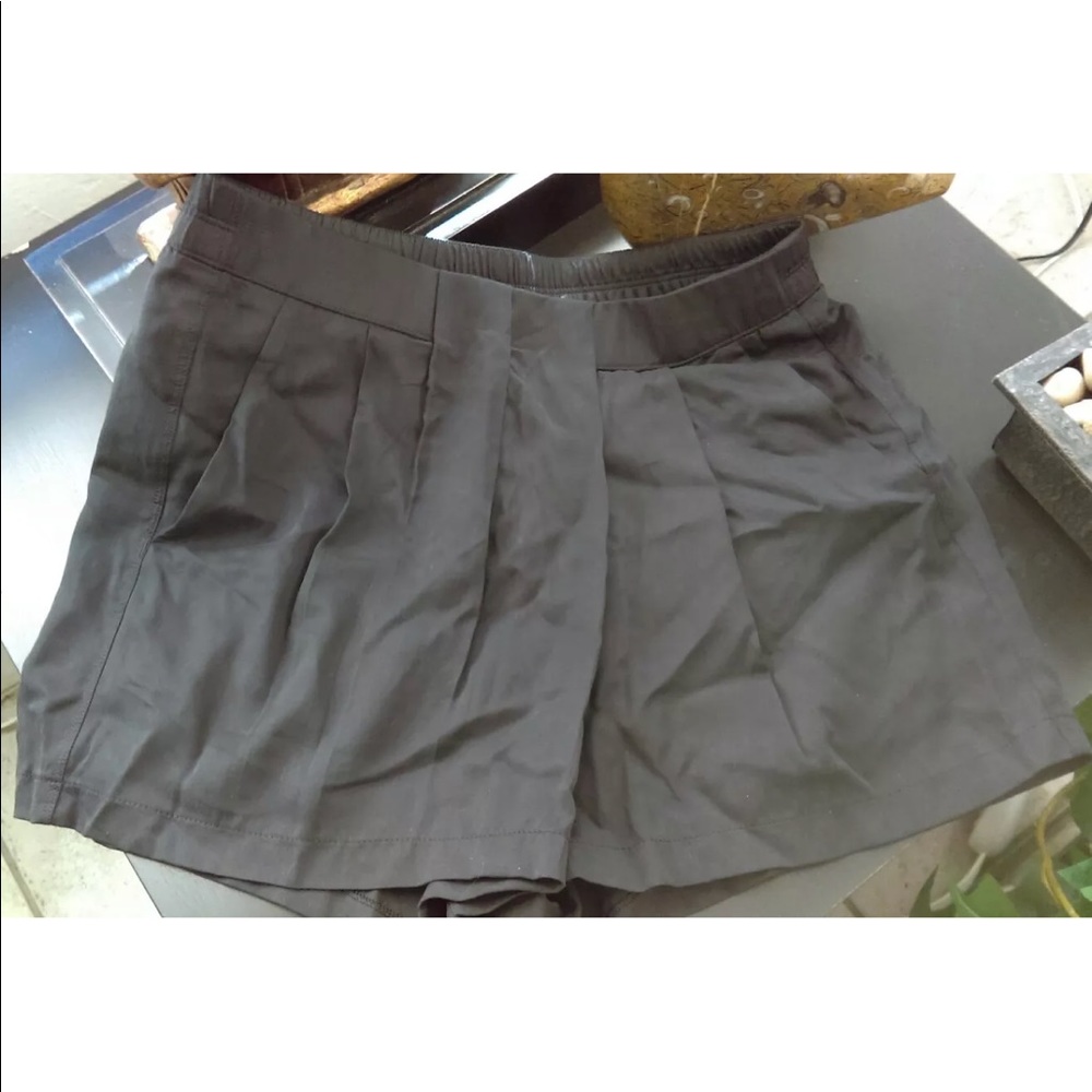 Lululemon &go keepsake shorts